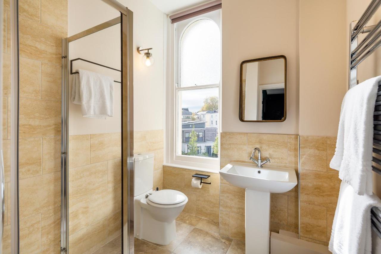 Your I Clifton House *