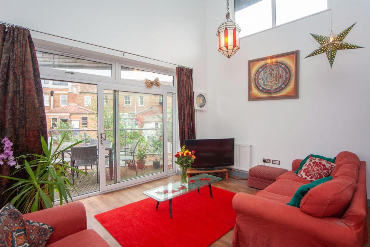 Special 3 Bedroom Townhouse With Parking In Holiday home *