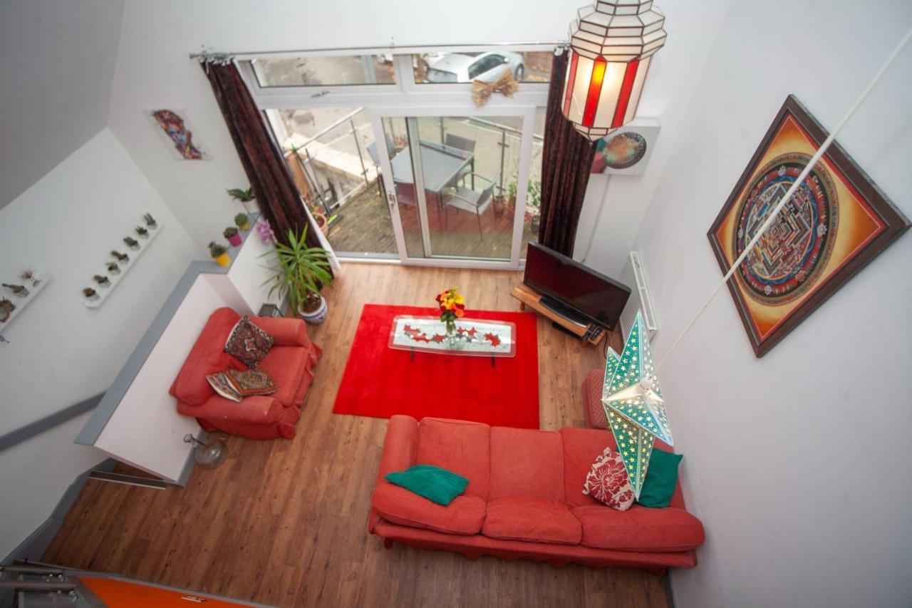 Special 3 Bedroom Townhouse With Parking In Holiday home