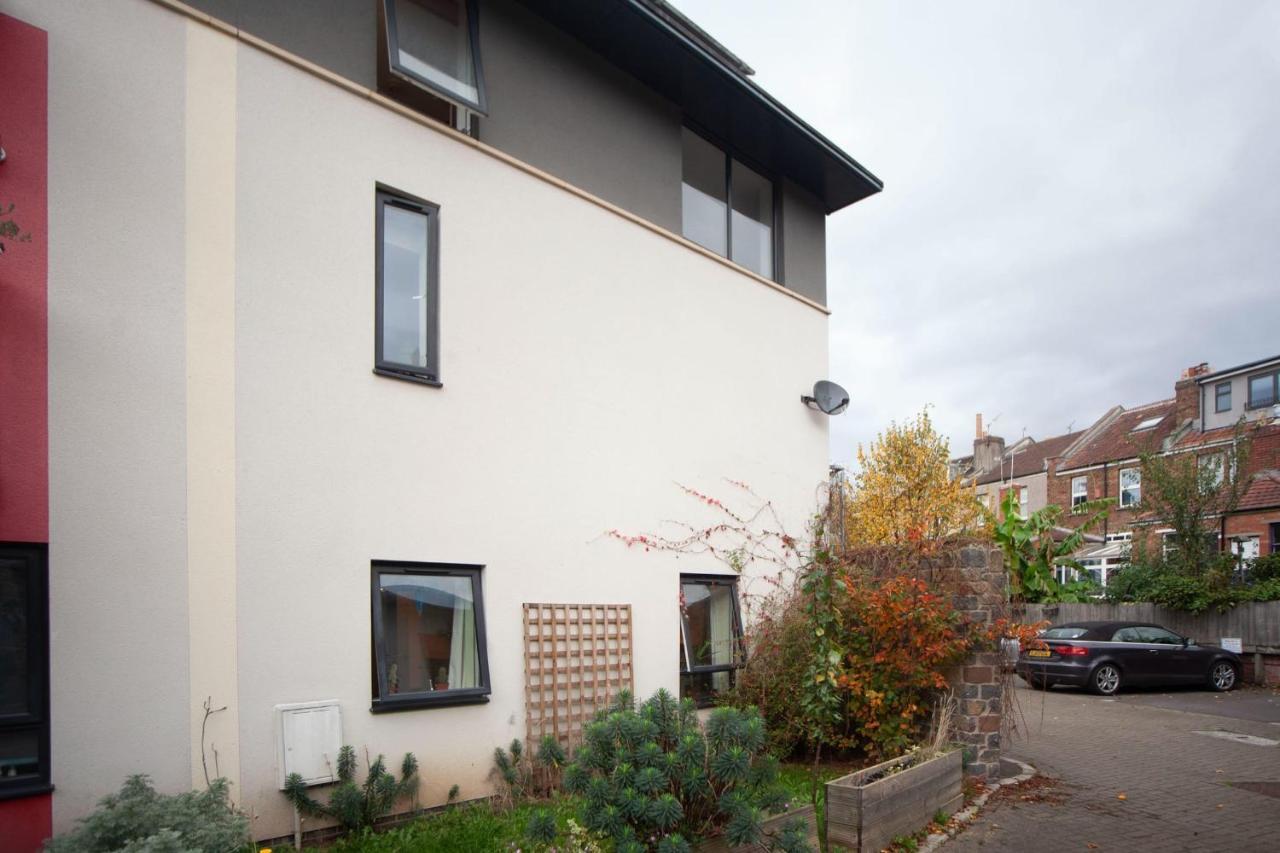 Special 3 Bedroom Townhouse With Parking In Holiday home *