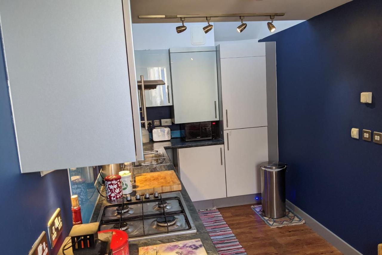 Special 3 Bedroom Townhouse With Parking In