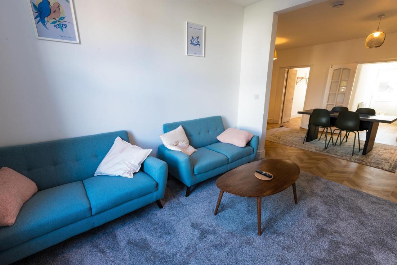 Amazing New 3 Double Bed House In Staple Hill! Apartment Bristol