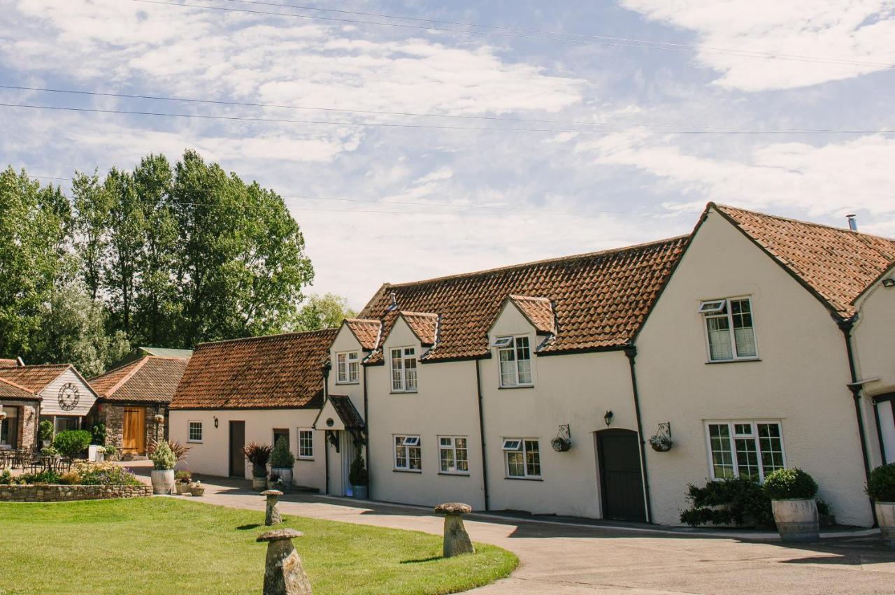 Farm stay Aldwick Estate *