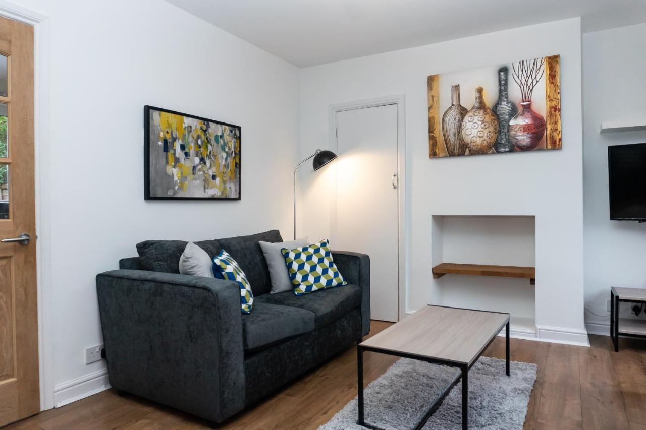 Relaxation By Olauda Sa - 3 Bed House With Free Parking Bristol