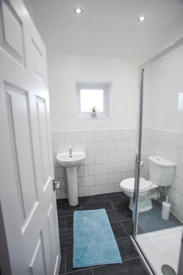 20b Ralph Rd Apartment