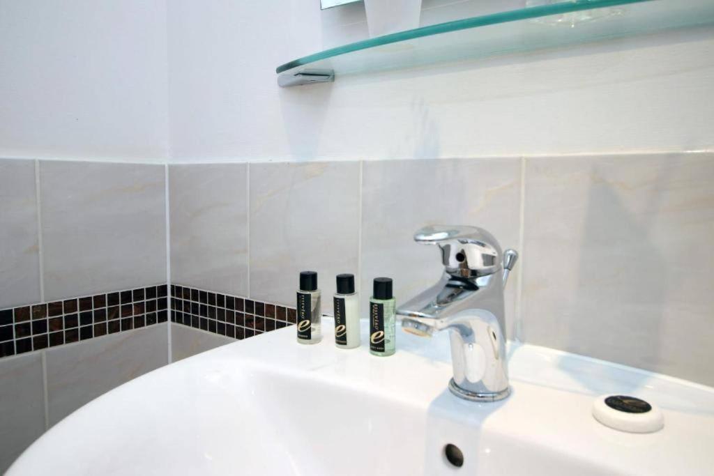 Apartment Cathedral Heights By Mia Living 2 Bedroom Apartment With Private Terrace