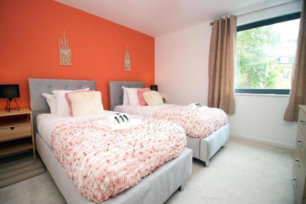 Cathedral Heights By Mia Living 2 Bedroom Apartment With Private Terrace