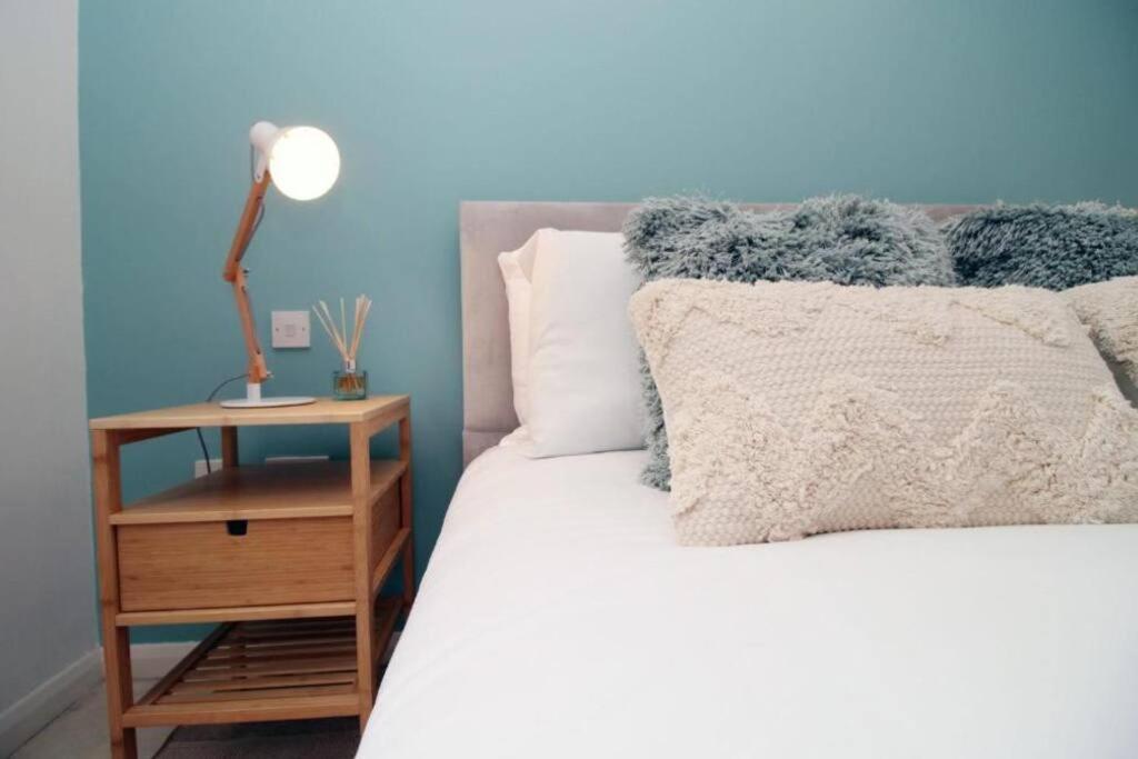 Cathedral Heights By Mia Living 2 Bedroom Apartment With Private Terrace