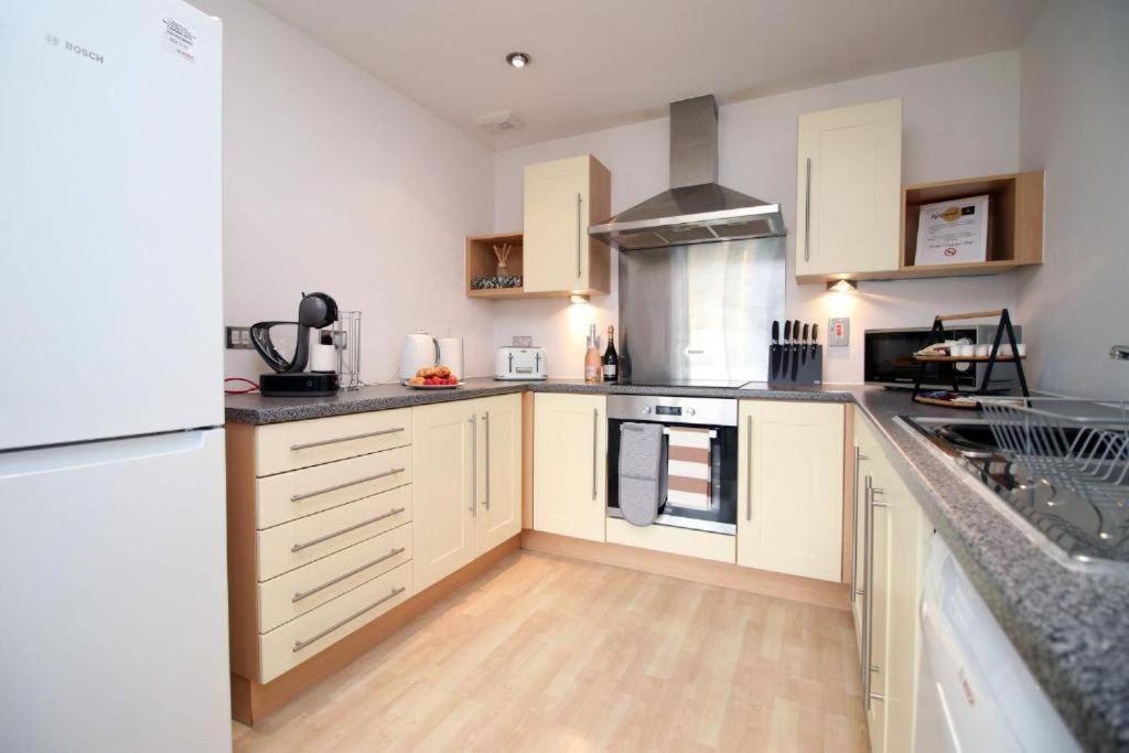 Apartment Cathedral Heights By Mia Living 2 Bedroom Apartment With Private Terrace *