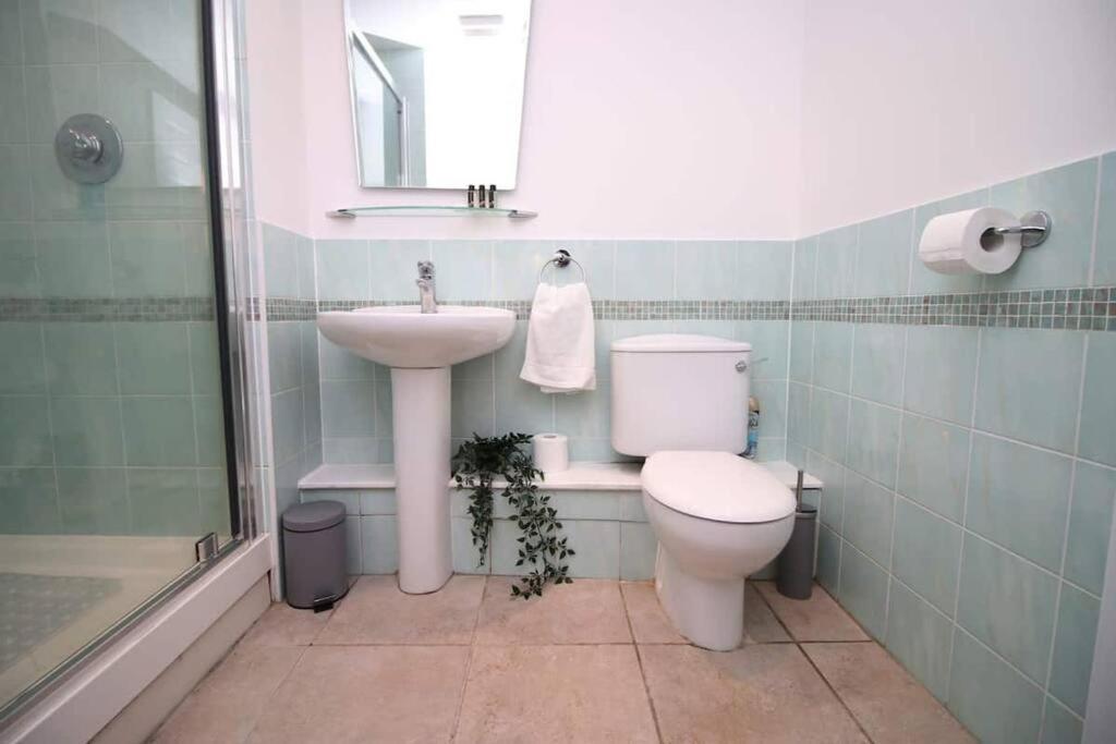 Apartment Brandon Hill By Mia Living 2 Bedroom With Private Terrace Bristol