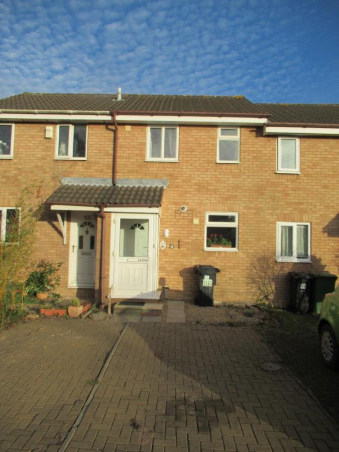 Bradley Stoke House *