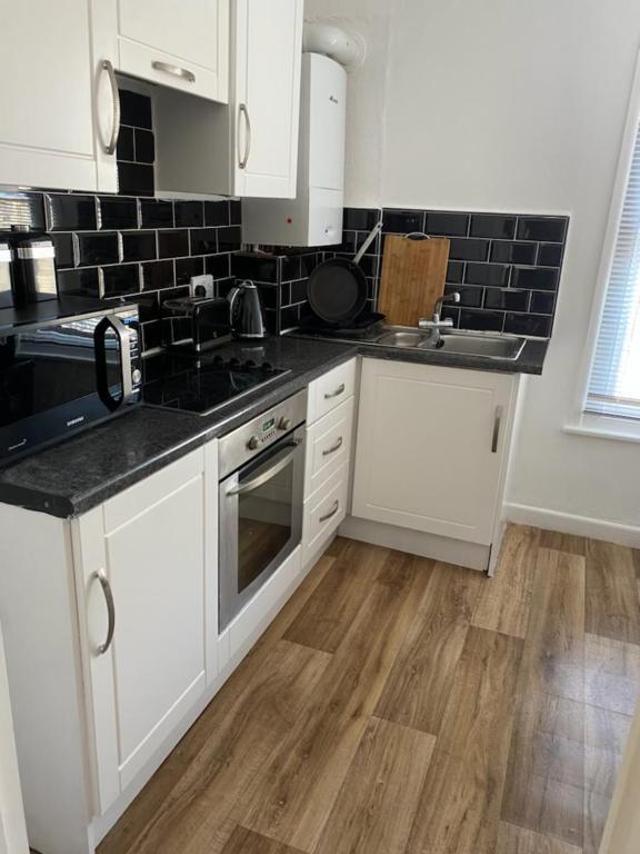 Lovely 2 Bedroom Near Stokes Croft Central!!! *