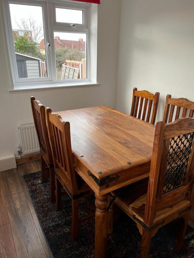 Holiday home Cosy Entire Residential Home. Staple Hill.