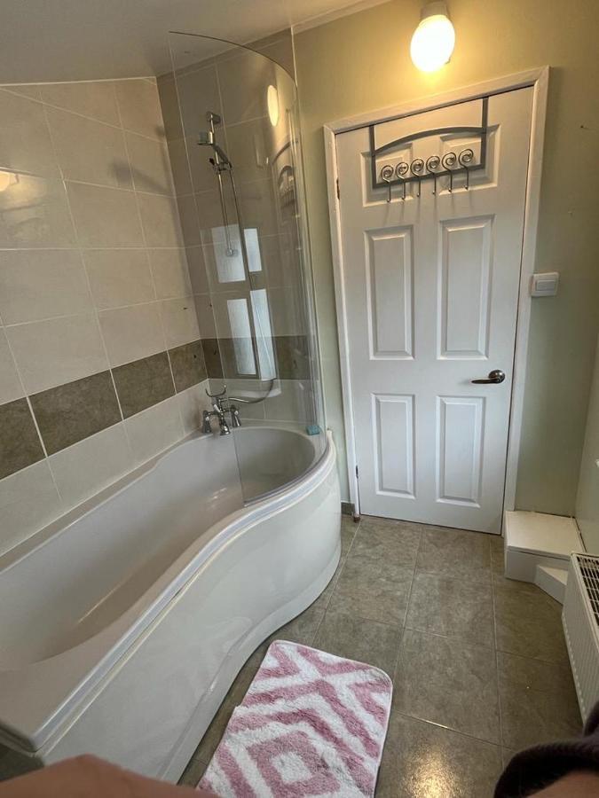 Holiday home Cosy Entire Residential Home. Staple Hill.