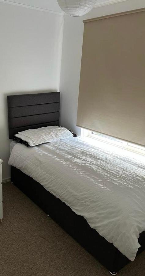 Cosy Entire Residential Home. Staple Hill. *