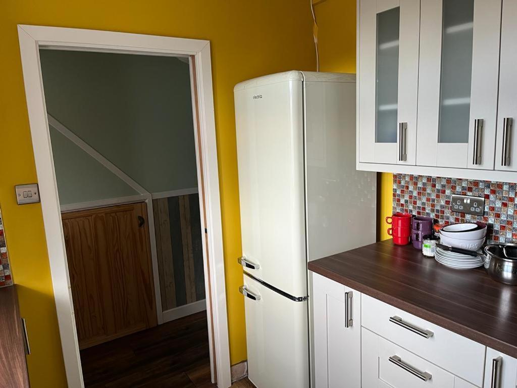 Cosy Entire Residential Home. Staple Hill. Holiday home *