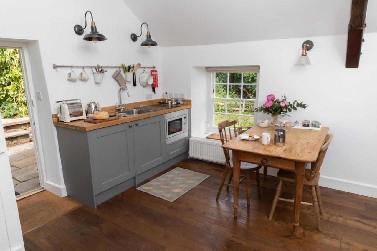 Loft Nr Bath & With Hot Tub