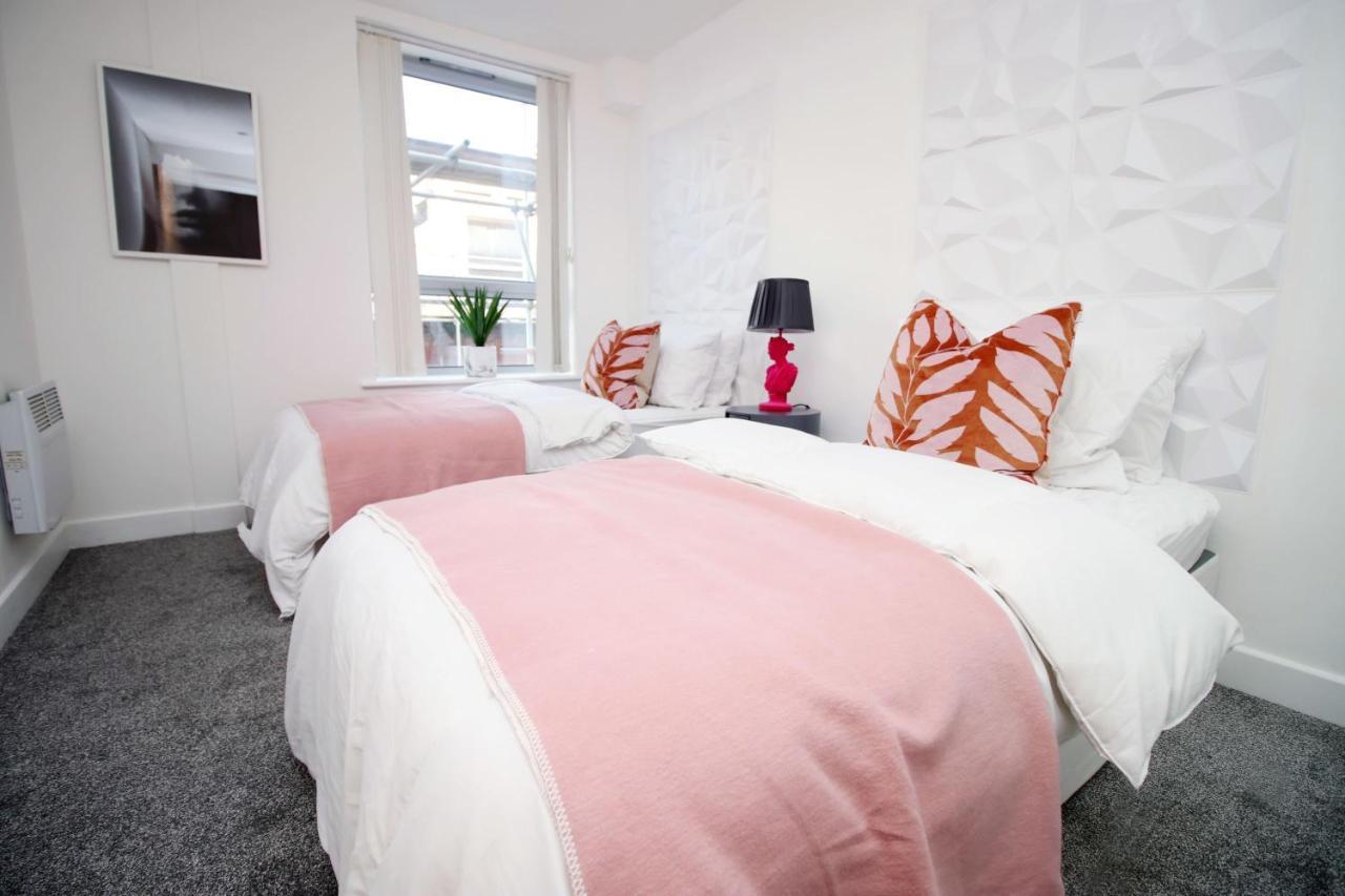 408 Marsh House By Mia Living Stylish Centre 2 Bedroom With Free Parking Holiday home Bristol