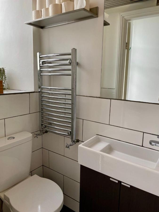 Apartment Grand & Graceful One Bed Flat In Clifton Village