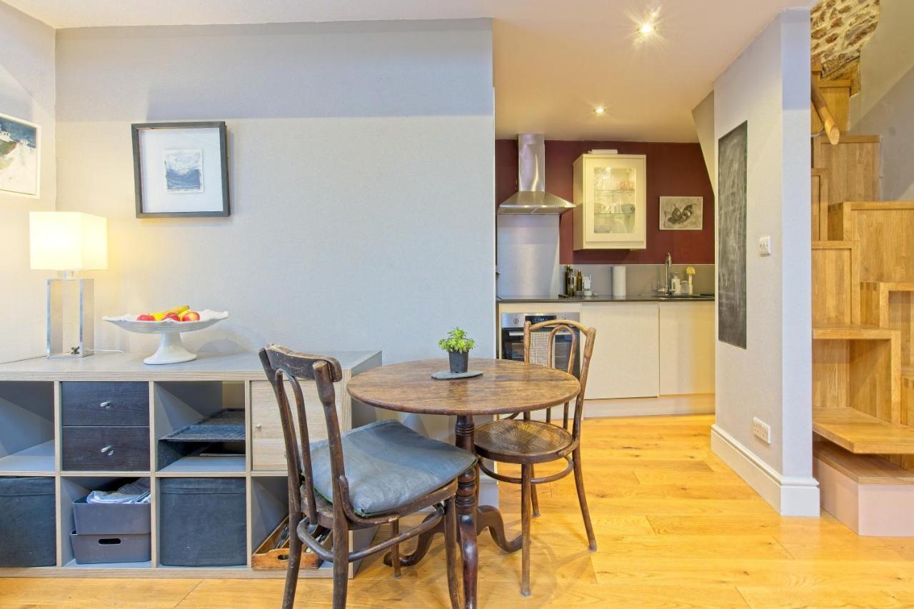 28a St Matthews Rd * Bristol