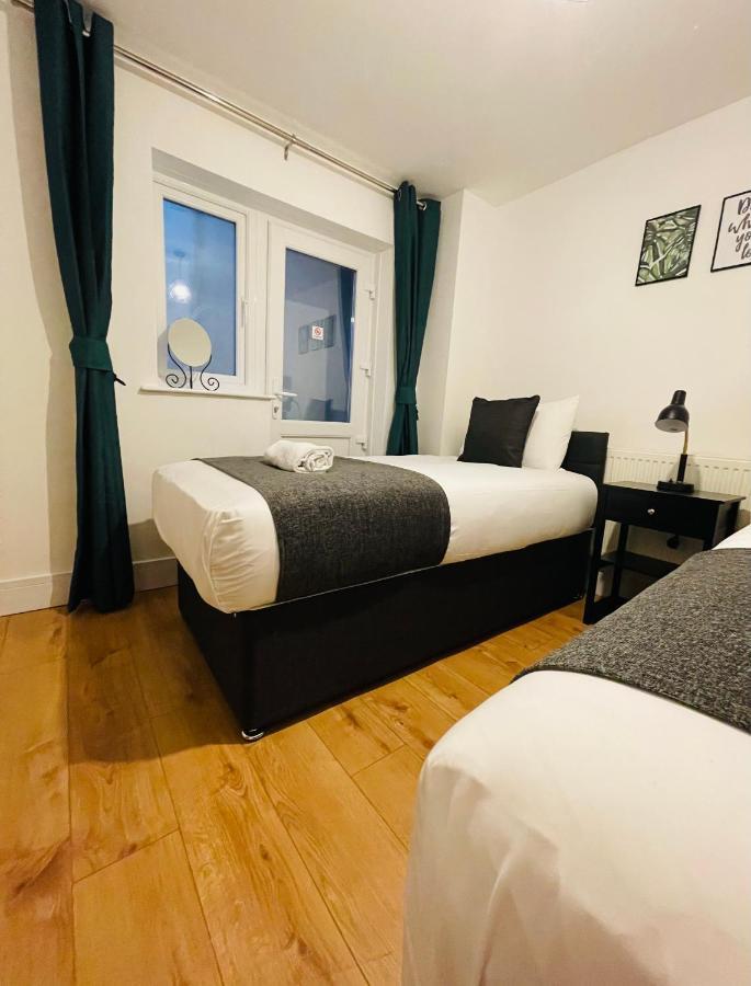 Cheerful 5-bedroom With Free Parking Bristol