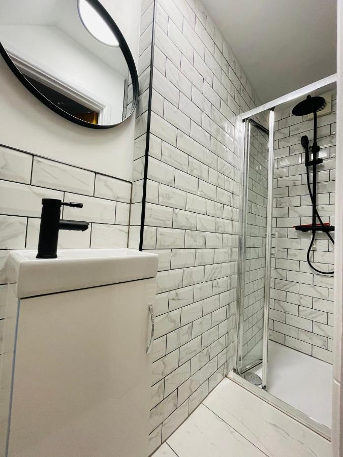 Cheerful 5-bedroom With Free Parking Bristol