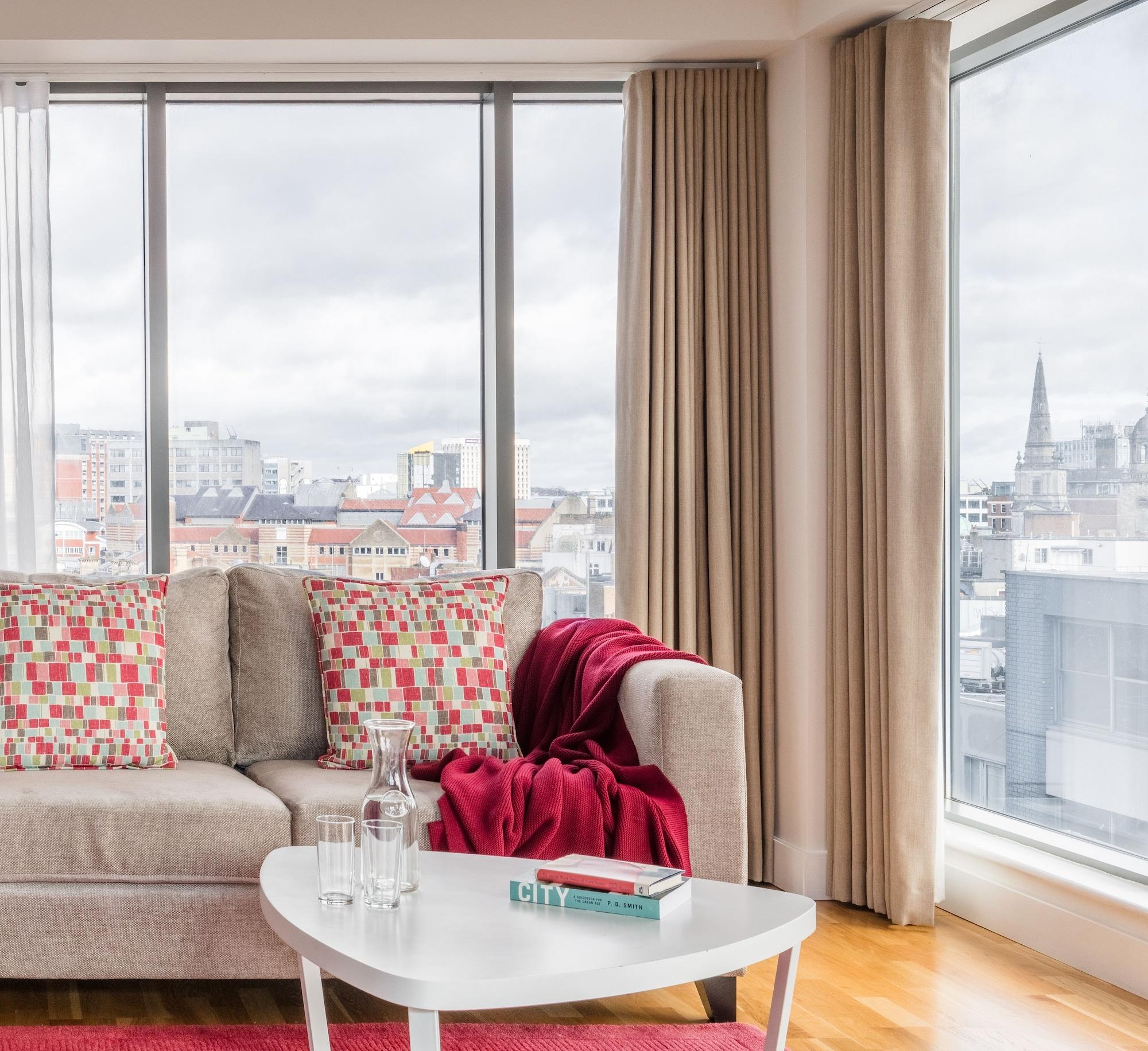Aparthotel Saco - Broad Quay 4*