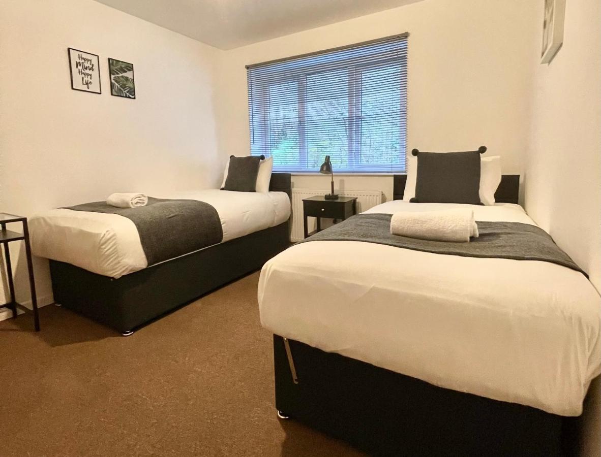 Cheerful 5-bedroom With Free Parking * Bristol