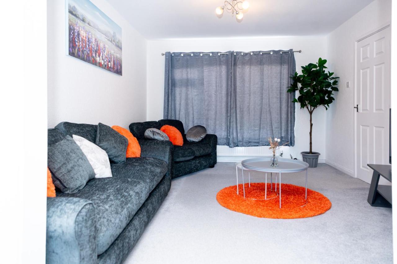 Apartment Exceptional Abode, Fast Wifi, Parking, Kingswood *