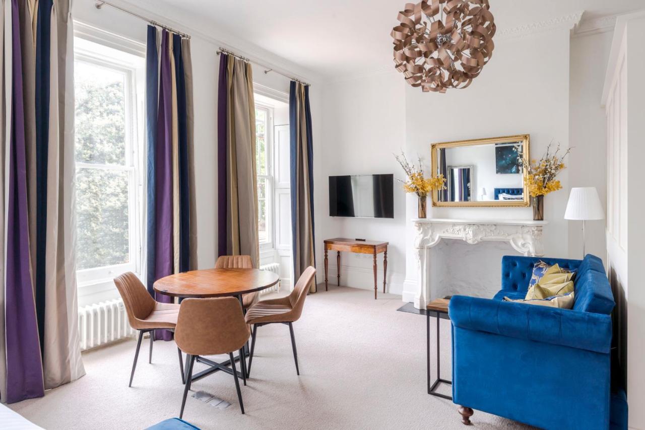 4 Berkeley Square I Your