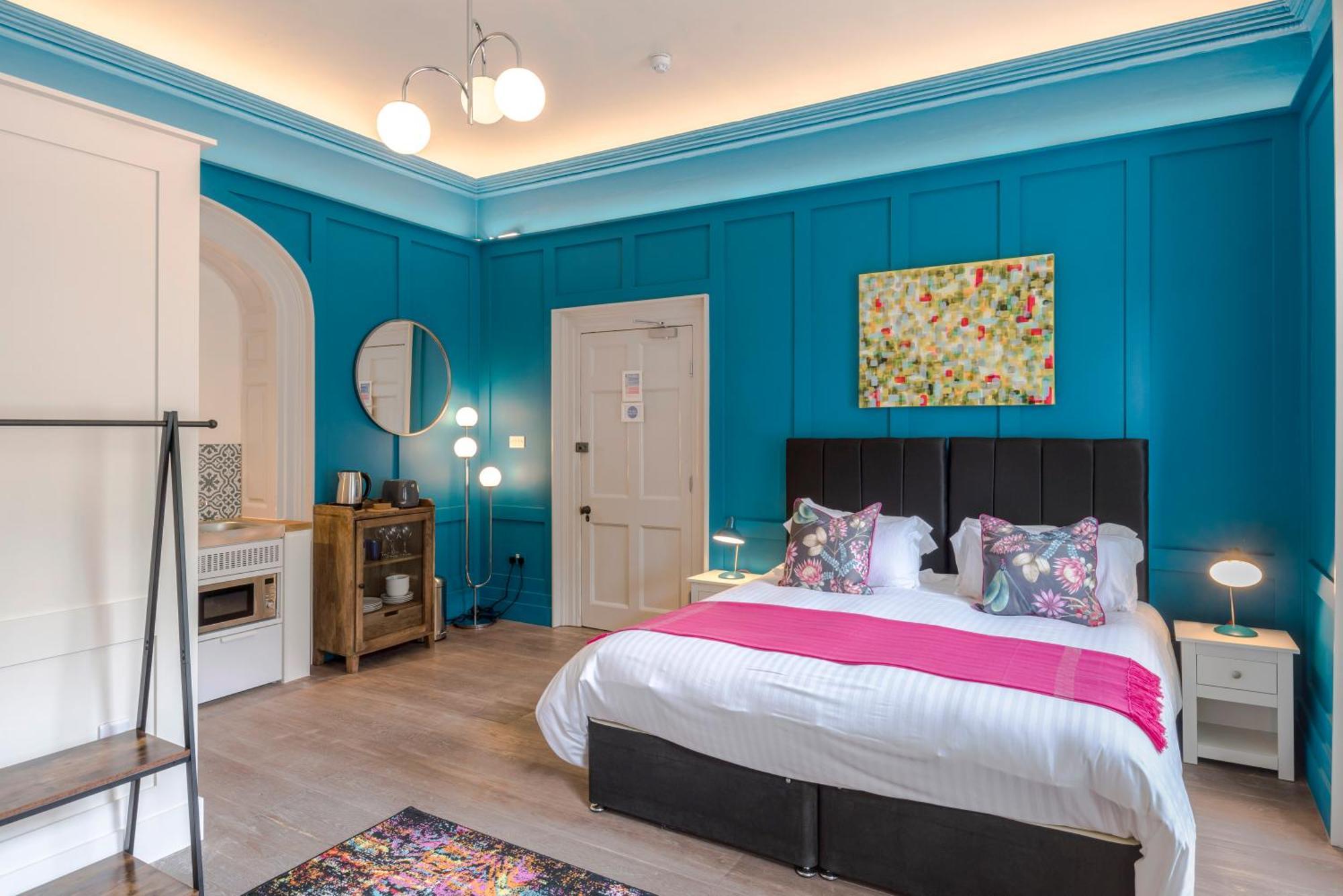 4 Berkeley Square I Your