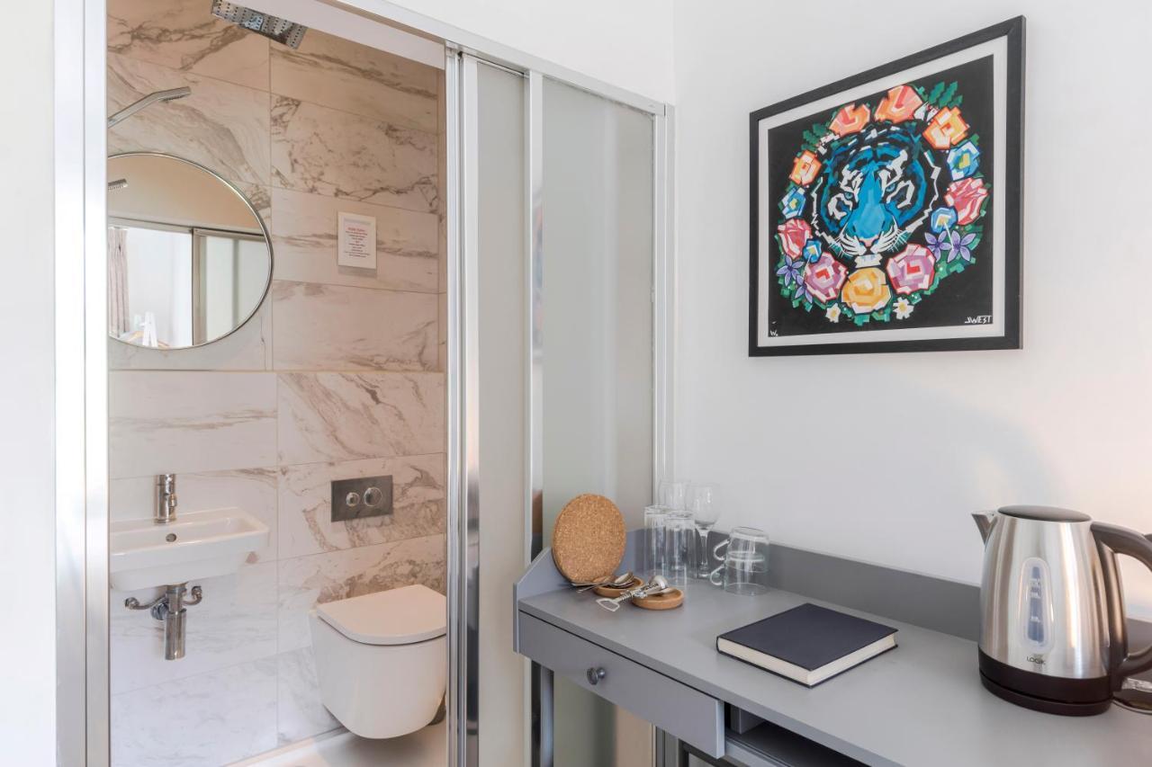 4 Berkeley Square I Your