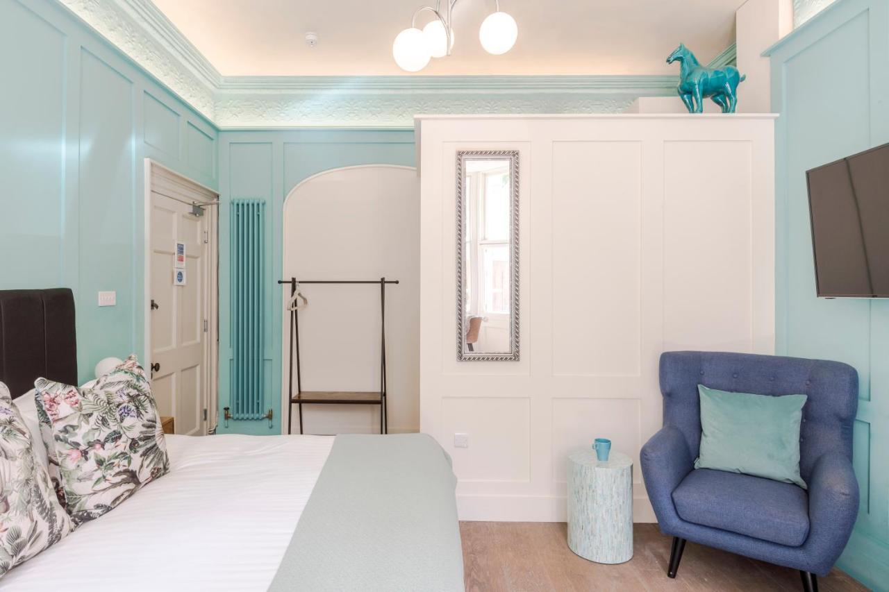 4 Berkeley Square I Your Apartment Bristol