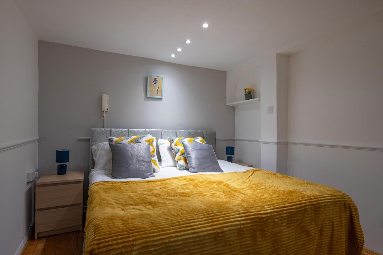 Hummingbird Maisonette By Prescott Apartment Bristol