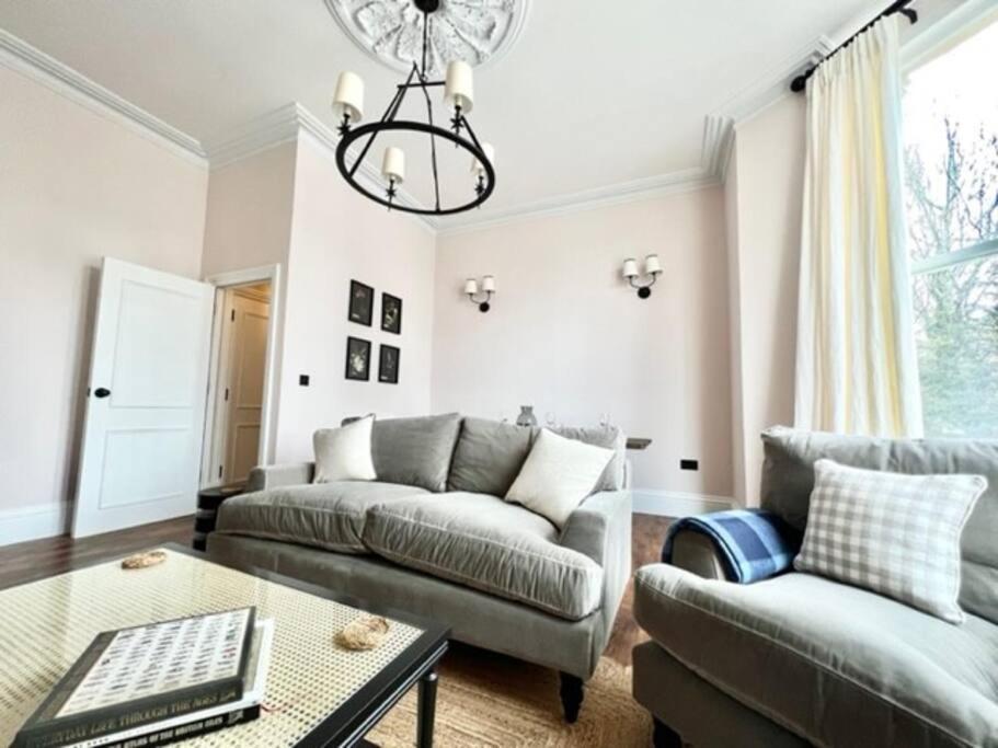 Redland - 4 * Bristol