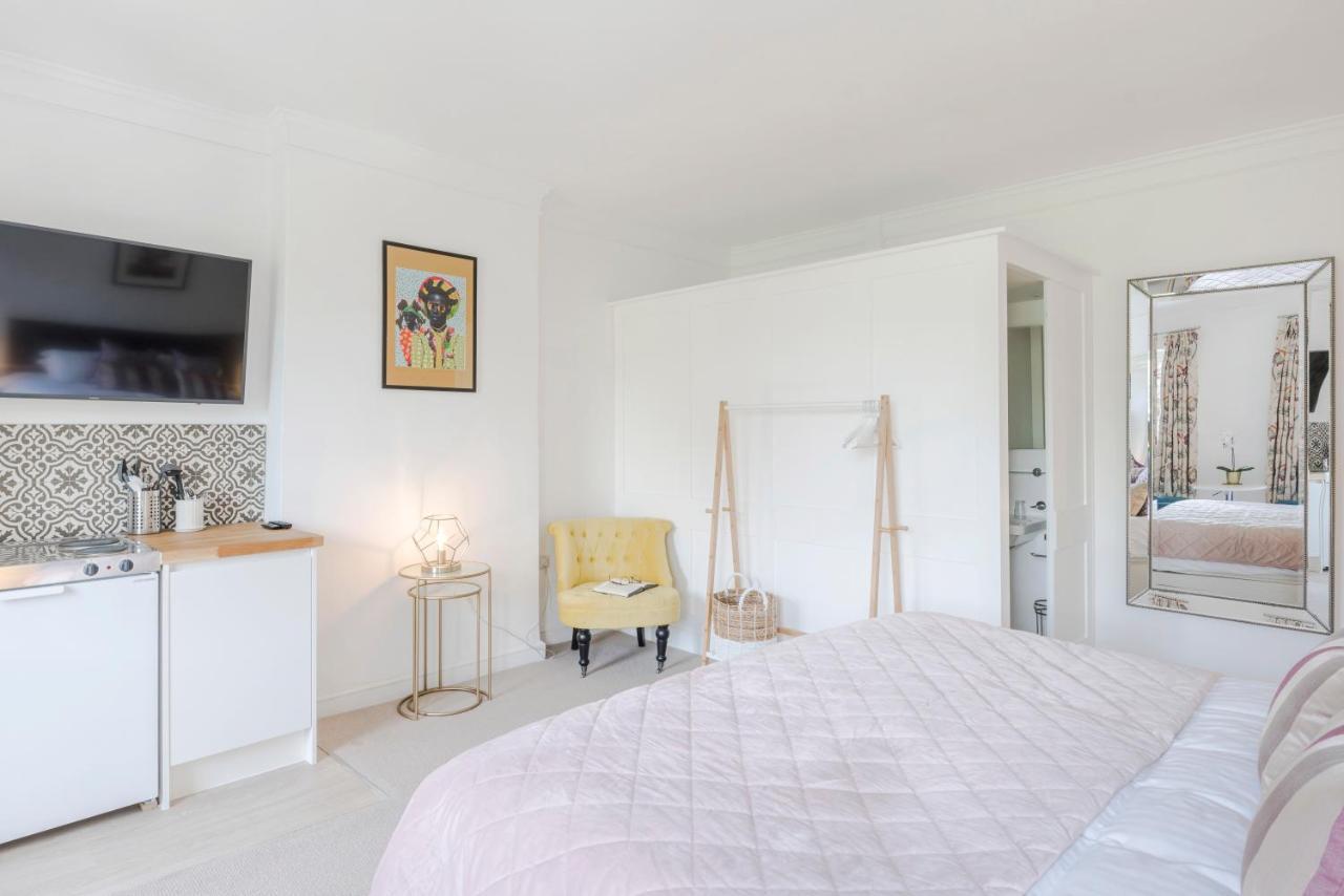 4 Berkeley Square I Your Apartment Bristol