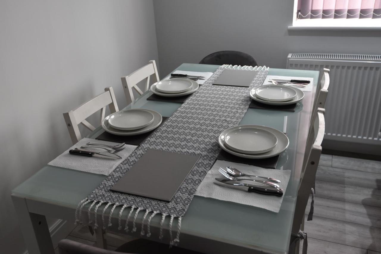 Cozy! 2-bedroom Exclusive Near City Centre Easton Speedwell Sleeps Upto 6 Bristol