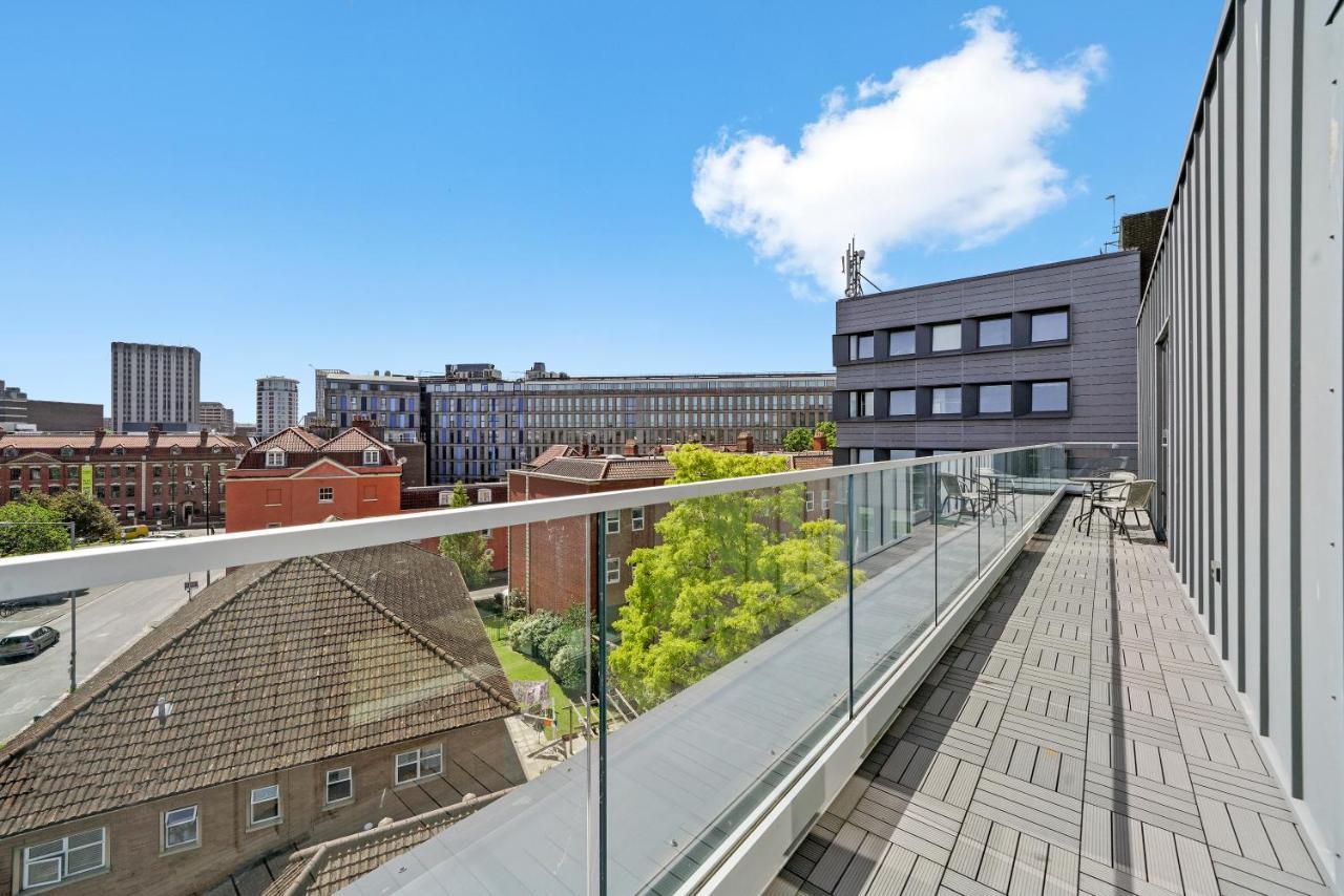 Stunning Penthouse - Balcony * Bristol