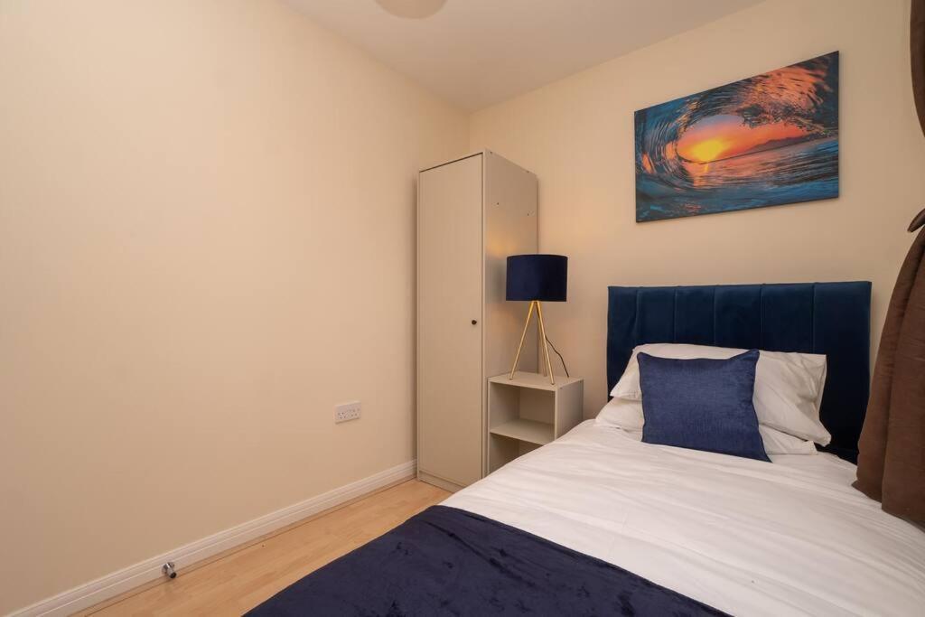 Apartment Bristol's Coach House - 2 Bedroom Detached With Secure Parking