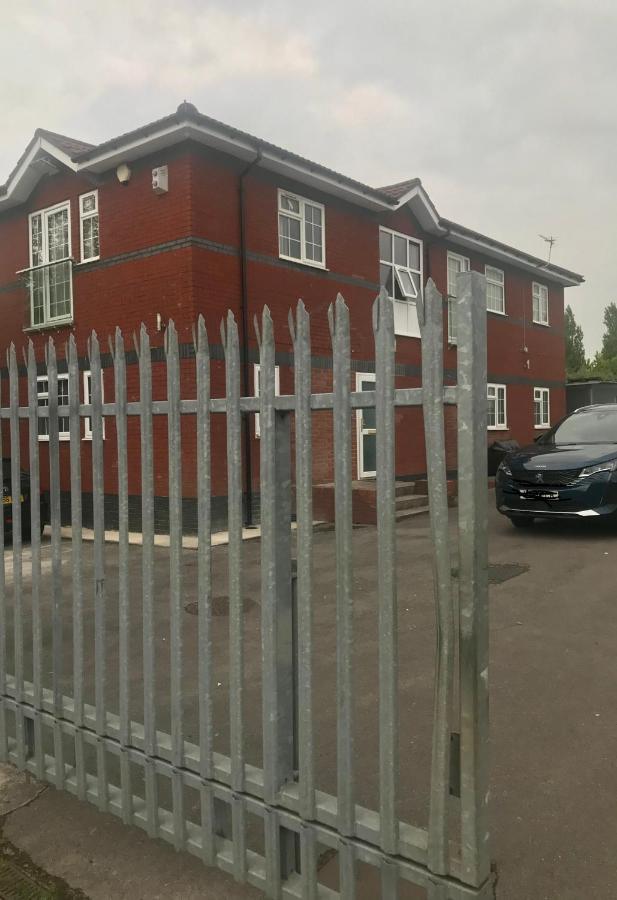 Cozy! 2-bedroom Exclusive Near City Centre Easton Speedwell Sleeps Upto 6 Apartment Bristol