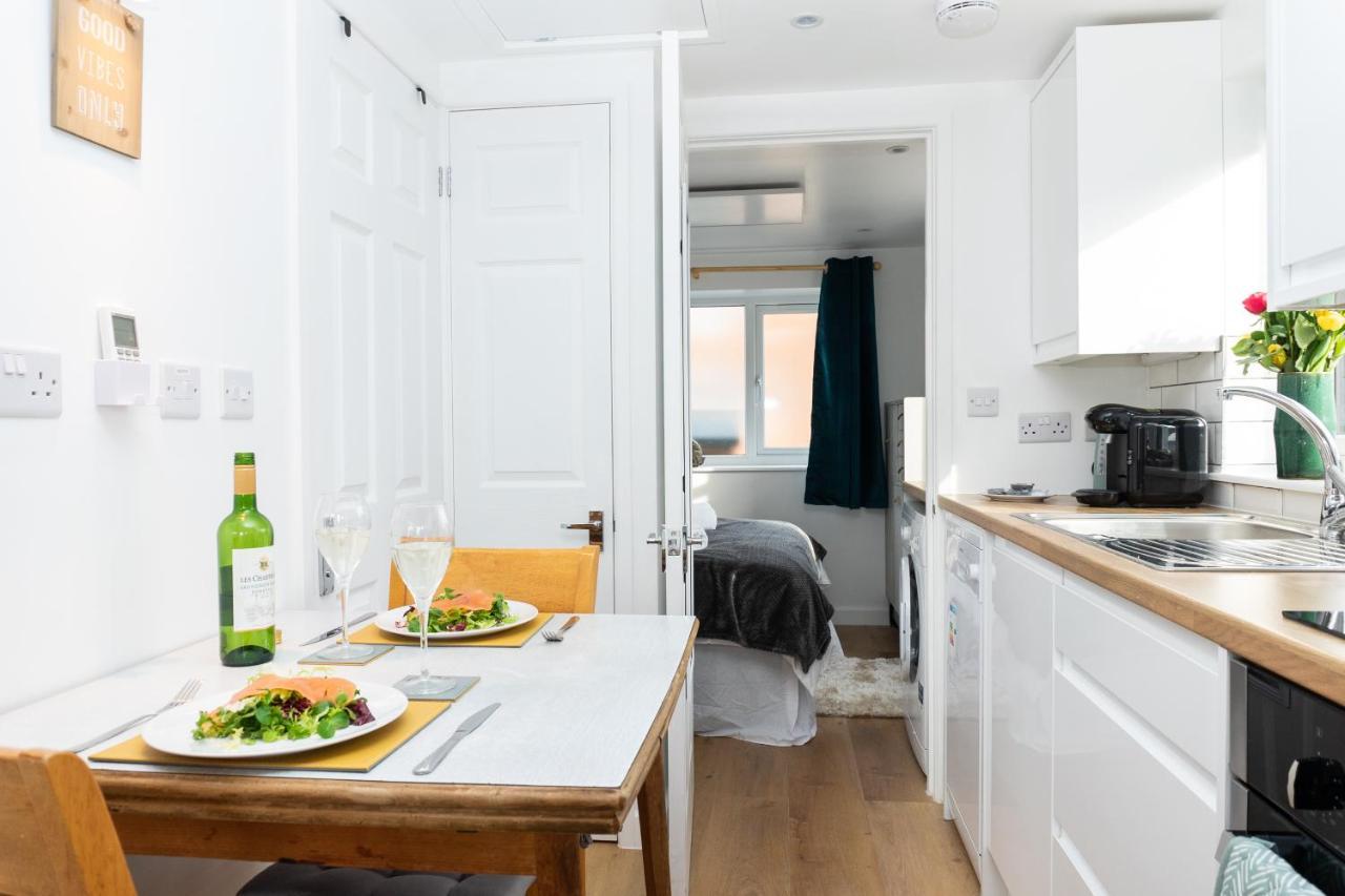 Kelston View By Cliftonvalley Holiday home *