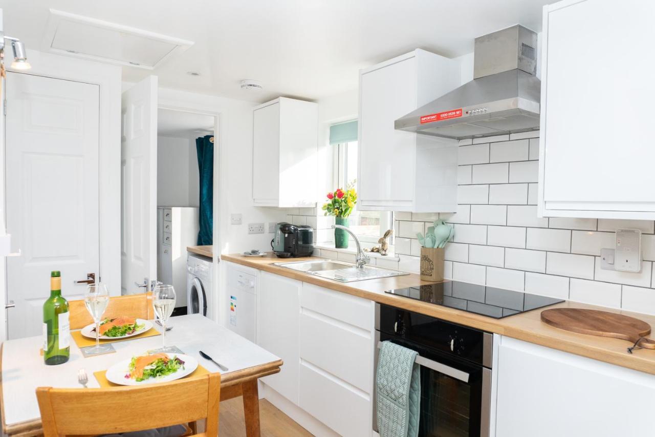 Kelston View By Cliftonvalley Holiday home *