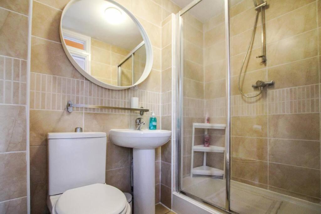 Primeee Location! - Modern Central Apartment Apartment Bristol