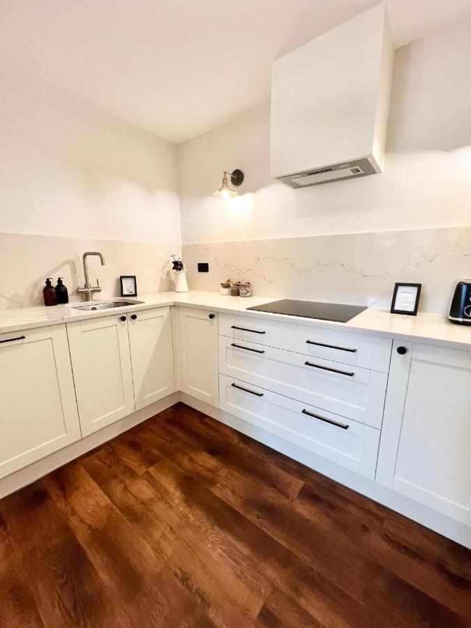 Redland - 2 Apartment