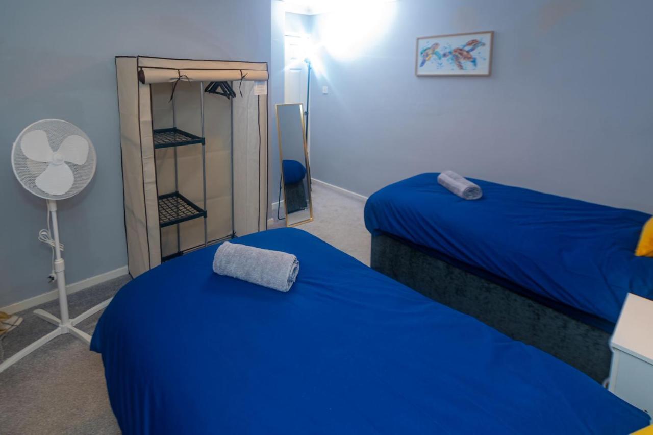 Superb Dwelling! Fast Wifi, Parking, Patchway Apartment