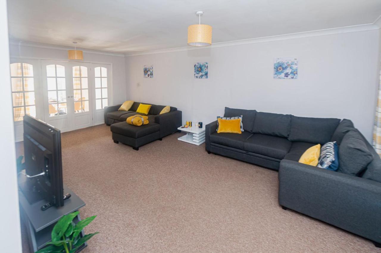 Apartment Superb Dwelling! Fast Wifi, Parking, Patchway Bristol