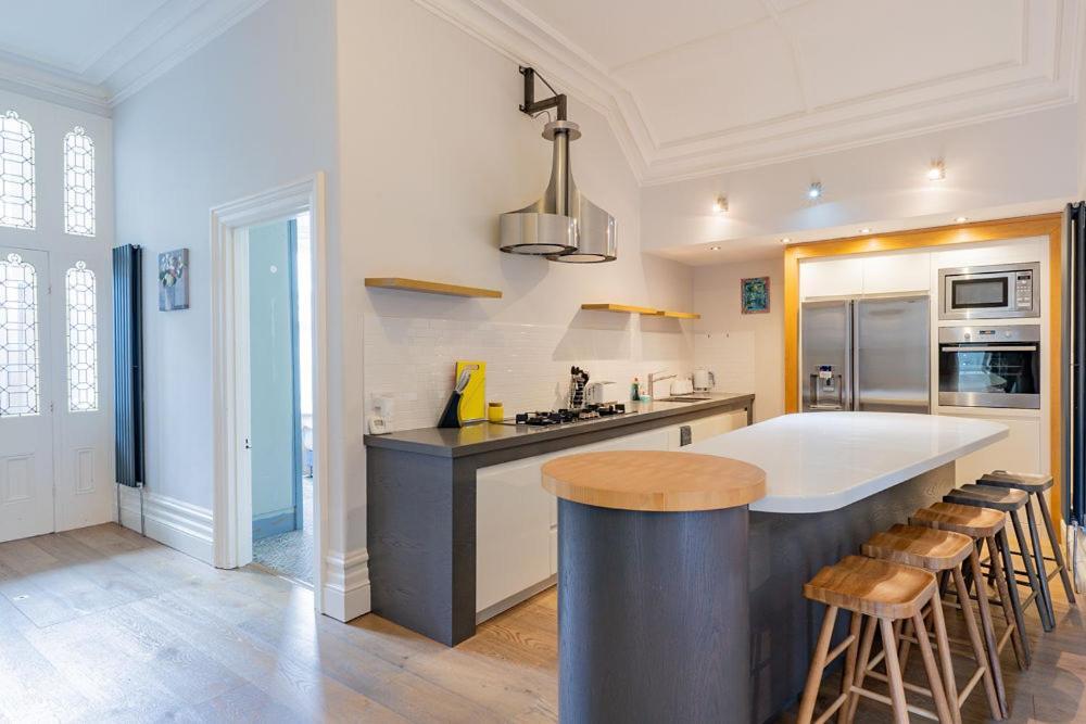 Mortimer Road Apartment