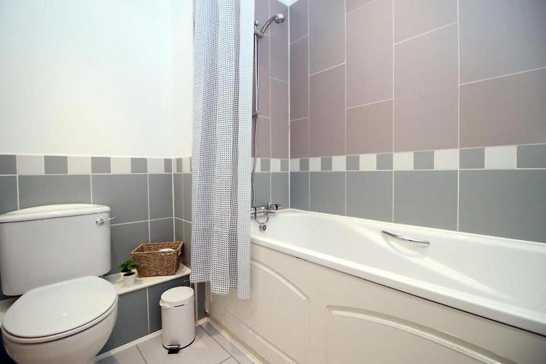 Apartment College Mews By M-groupsa - Free Parking *