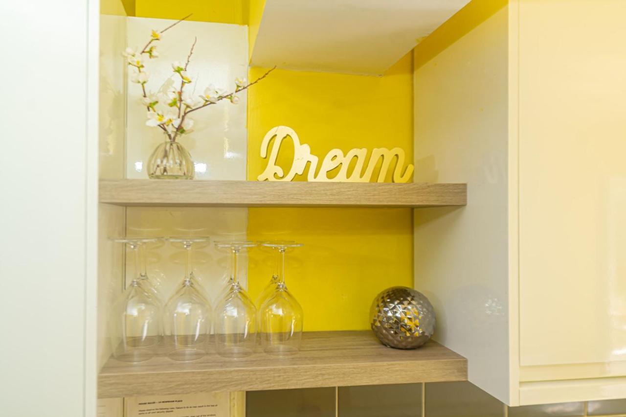 Superb Dwelling! Fast Wifi, Parking, Patchway Bristol