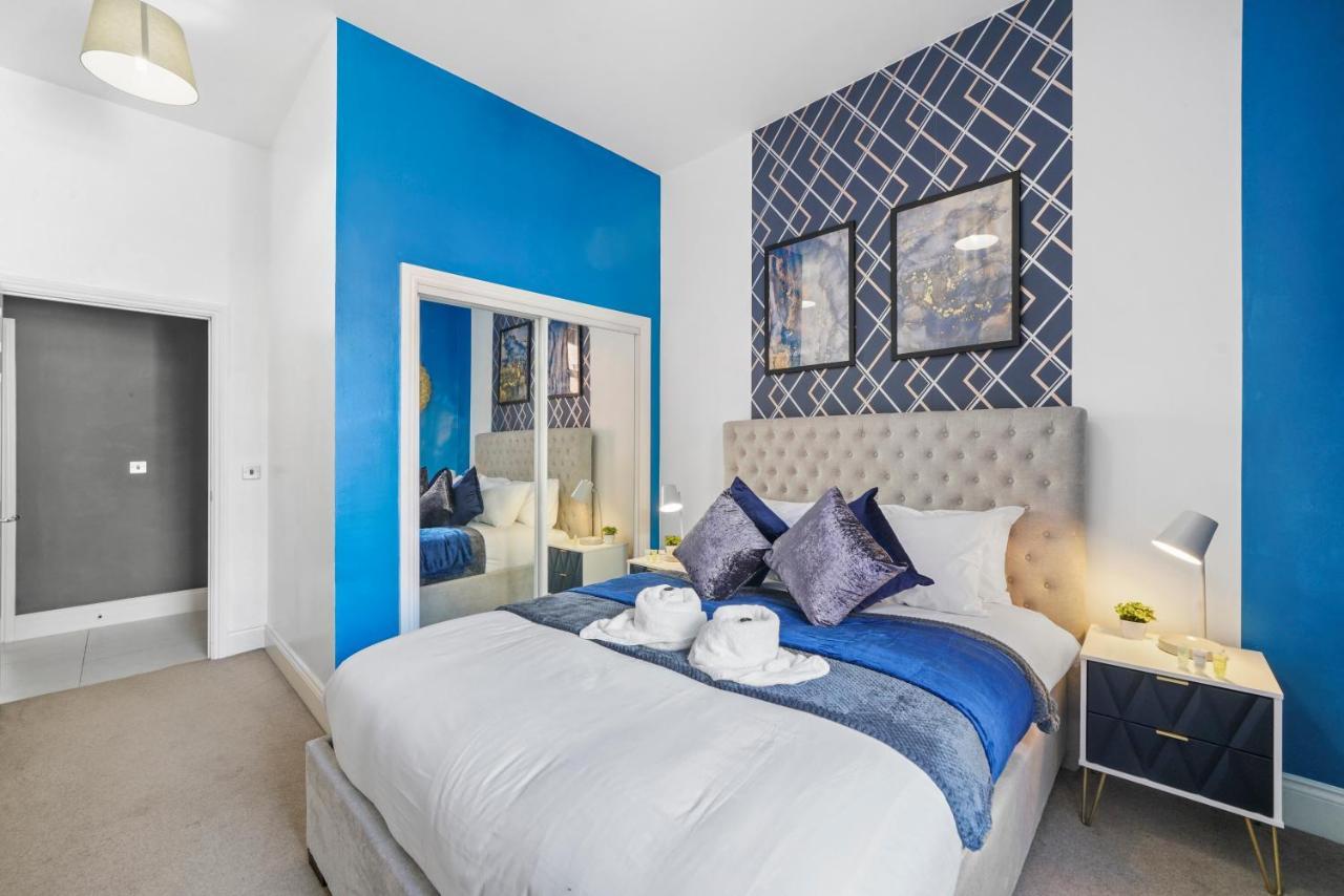 Stunning Abode - Sleeps 10 - Parking * Bristol